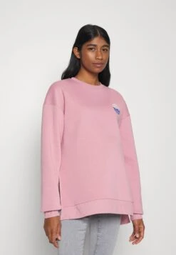 Sweater - Pink
