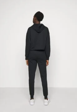 Set - Trainingspak - Black -Even&Odd 46cc5e99ec61437f9c393a33727c91c2