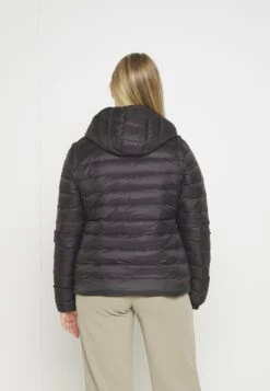 Even&Odd Gewatteerde Jas - Black 19 Even&Odd Gewatteerde Jas - Black -Even&Odd 5a5929b79a324b2493b75df1f522e83a