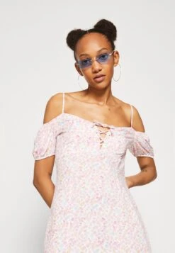 Even&Odd Jurk - Off-White/Pink -Even&Odd 6e3cc2cea3b1401d8700c0c46e829f31