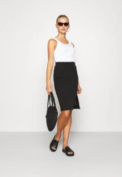 Even&Odd Basic - Midi Skirt With Slit - Kokerrok - Black -Even&Odd 728adfedbabb4c968d8ad9e3aa2229ad