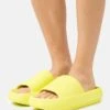 Even&Odd Badslippers - Yellow/Green 1 Even&Odd Badslippers - Yellow/Green -Even&Odd 751d72c3cdac456888d5c735d5156a0b