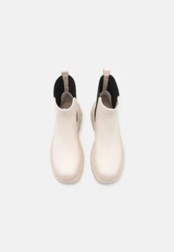 Even&Odd Enkellaarsjes Met Plateauzool - Offwhite -Even&Odd 76ad49f610cb44888d081173befb2f8d