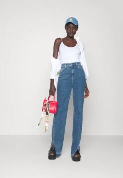 Straight Leg Jeans - Light Blue Denim -Even&Odd 8ae2798b108c45ce964541aac749c621