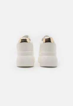 Sneakers Laag - White 11 Sneakers Laag - White -Even&Odd 8bd75a46a9b64da2b46bfc5570024015