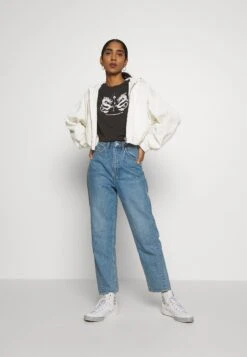 Even&Odd Hattie Mirrored Dragons Tee - T-Shirt Print - 801 - Anthracite 9 Even&Odd Hattie Mirrored Dragons Tee - T-Shirt Print - 801 - Anthracite -Even&Odd c0131c53657d4b13bd0e301e68142893