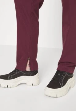 Even&Odd Broek - Purple 18 Even&Odd Broek - Purple -Even&Odd c8e33c3019af4ab6898fd07b1875ca01