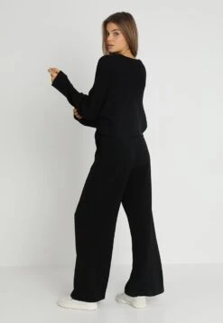 Even&Odd Cropped Jumper - Trui - Black -Even&Odd d6afe0db0365435898fd3ca235660222